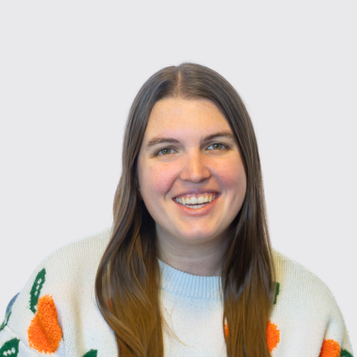 Photo of Maggie Leach